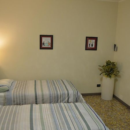 Bed And Breakfast Bissolati Brescia Exterior foto